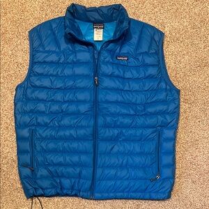 Patagonia Men’s XL Blue Puffer Vest
